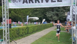 Triathlon: Pierre Moraz gagne avec la manière à Vevey